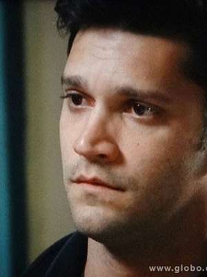 'Sangue Bom': Érico pede Renata em casamento e ela nega