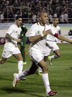 Argélia derrota Burkina Faso e é última seleção africana ...