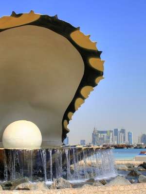 Qatar aceita dólar, mas rial é mais indicado