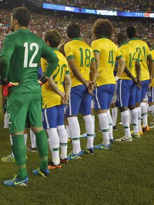 Saiba quanto custa a camisa da seleção brasileira pelo mundo