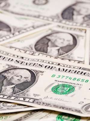 Ranking do VET mostra cotação do dólar em instituições