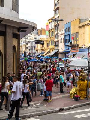 Turismo brasileiro cresce e arrecada mais dólares a cada ano