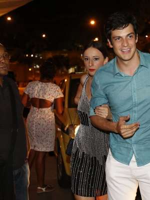 Elenco de Amor à Vida se reúne para assistir ao último ...