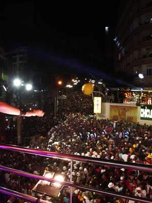 Carnaval começa hoje na Bahia com Timbalada e Asa de Águia