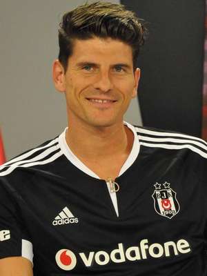 Após Rhodolfo e Quaresma, Besiktas anuncia Mario Gómez