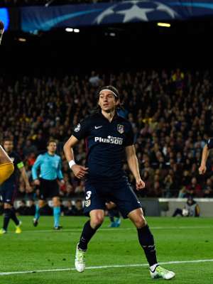 Barça gana 2-1 con remontada a Atlético en la ida de cuartos