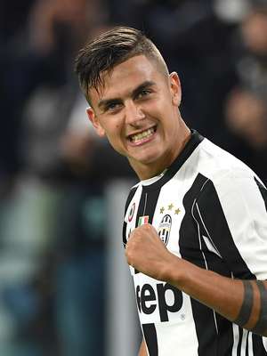 Real oferece R$ 300 milhões e mais Morata por Paolo Dybala