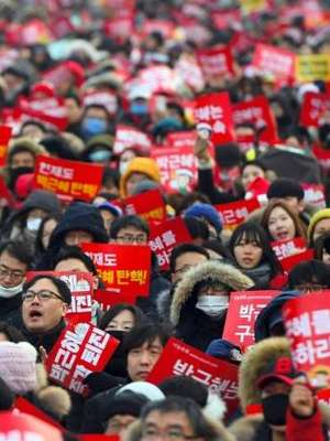 Nova manifestação na Coreia do Sul para pedir ...