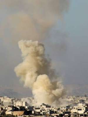 Ataque aéreo mata 25 na Síria, entre eles, extremistas