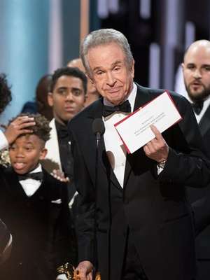 "Moonlight" rouba protagonismo de "La La Land" após erro