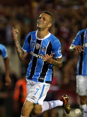 Jornal espanhol coloca Grêmio como "grande ameaça" ao Real