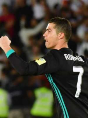 Real sofre, bate Al Jazira e pega Grêmio na final do Mundial