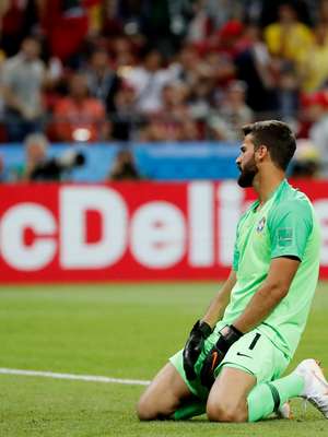 'O mais difícil de aceitar', diz Alisson sobre bola parada