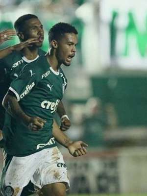 Palmeiras sofre, mas supera o XV e se classifica na Copinha