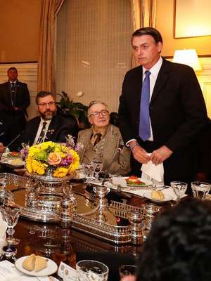 Steve Bannon: governo Bolsonaro precisa de 'uma só voz' ...