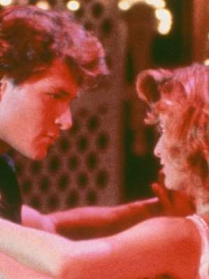 Casal tenta coreografia de 'Dirty Dancing' e é hospitalizado