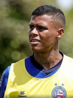 Bahia rescinde contrato com atacante Iago que vai para o CRB
