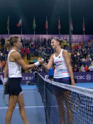 TÊNIS: WTA Zhengzhou: Karolina Pliskova bate Petra ...