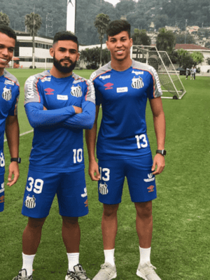 Jogadores do Santos falam sobre chance de servir à ...