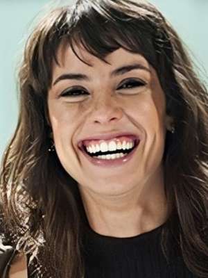 Fã pede para Andreia não mudar o sorriso e atriz responde
