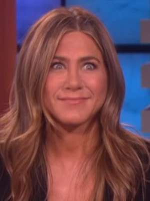 Jennifer Aniston sobre Friends: Estamos trabalhando em algo