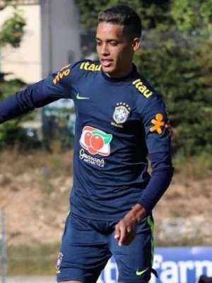 Convocado, Pedrinho vai perder a pré-Libertadores