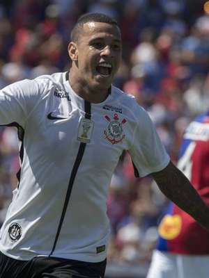 Corinthians topa assumir custo de Sidcley, mas já não ...