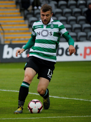 Sporting vence e está nas semifinais da Taça da Liga; ...