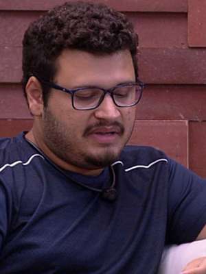 BBB: VH fala mal de Gabi e Thelma e nota mudança em Rafa