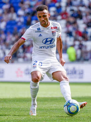 Lyon paralisa atividades esportivas por tempo indeterminado