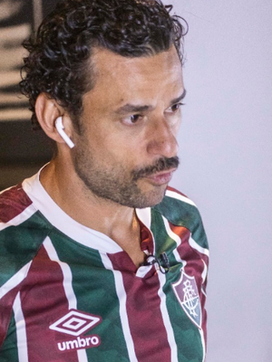 Fred é apresentado no Fluminense e faz campanha por ...