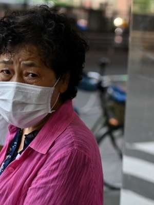 Coronavírus: com poucos testes e sem lockdown, qual o ...