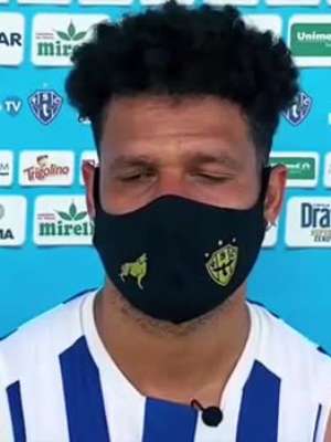 PAYSANDU: Caique Oliveira crê em pouco tempo de treino ...