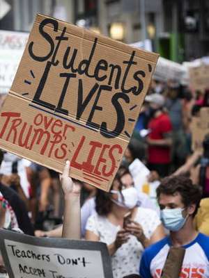 Cidade de Nova York adia retorno às aulas por pandemia