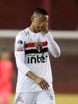 São Paulo vai mal na Sula e perde para o Lanús fora de casa