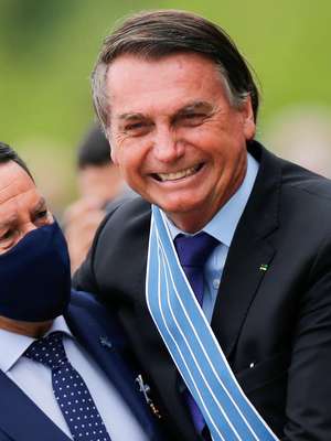 Julgamento da chapa Bolsonaro-Mourão deve ficar para 2021