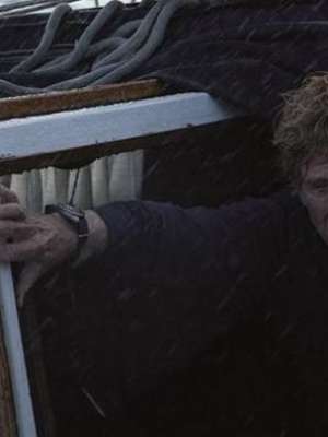 Redford vive velejador sozinho em alto mar em Até o Fim