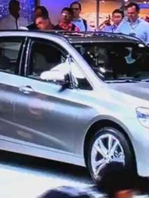 BMW apresenta Série 2 Active Tourer com tração dianteira