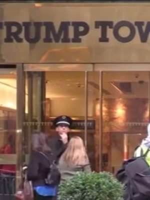 Fundação Trump admite que violou proibição de fazer negócios
