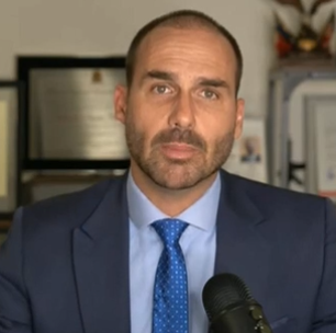 Eduardo Bolsonaro acumula 12 faltas não justificadas; risco de perda de mandato ainda é distante