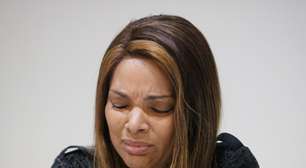 Flordelis escondeu dinheiro nas partes íntimas em visita na cadeia, diz policial