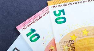 Euro atinge valor mais baixo em 20 anos