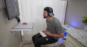 YouTuber transforma vaso sanitário em PC gamer