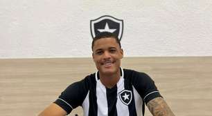 Reforço do Botafogo cumpre 'promessa' de jogar no clube para amigo que morreu em 2020