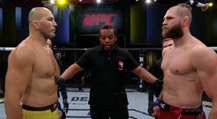 Brasileiro entra em acordo verbal com campeão para revanche valendo cinturão no UFC 282; veja