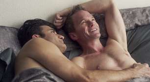Gay ou não, todo mundo que levou um fora no amor vai rir com 'Uncoupled'