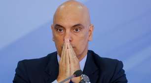 Alexandre de Moraes: o presidente do TSE acusado de 'ditador' por Bolsonaro que já foi alvo do PT