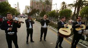 Mariachis animam pontos turísticos