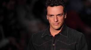 Rodrigo Lombardi e RPM agitam desfile da TNG no Rio