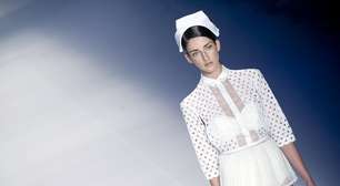 Pop art inspira 2nd Floor, que traz enfermeiras com transparências